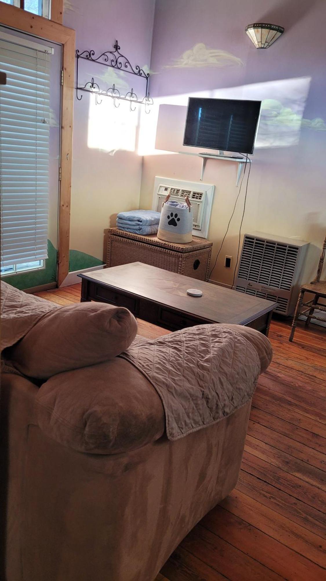 Angel Cottage With A Sauna Or The Cozy With A Jacuzzi Tub, Both Are Studios With A View Of Mount Shasta Extérieur photo